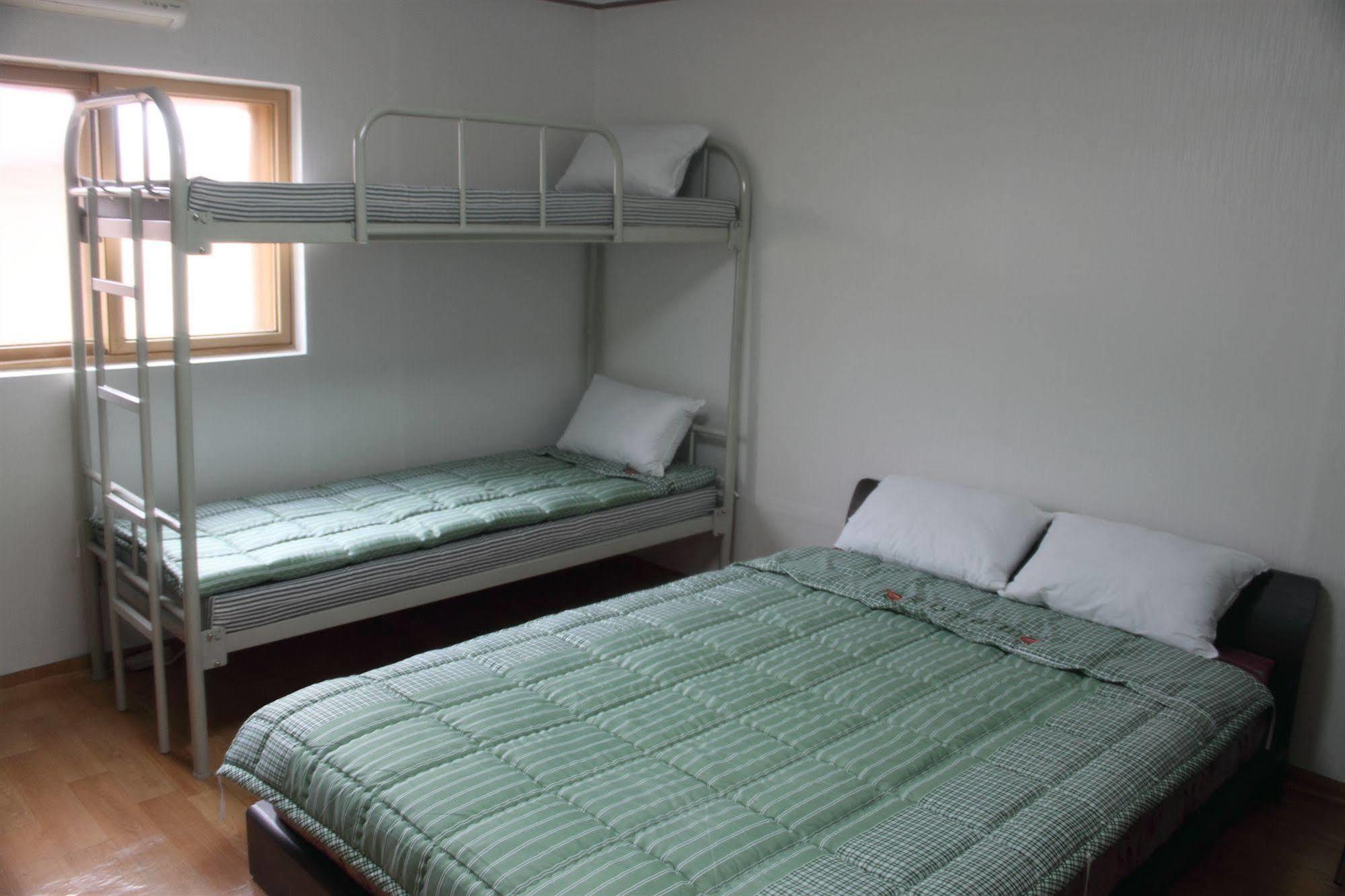 Dongdaemun Guesthouse Seoul Exterior photo